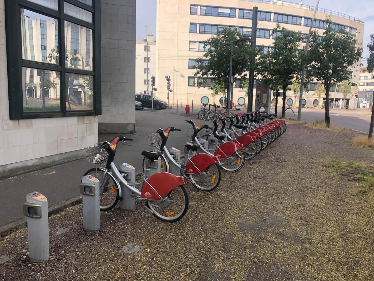#Lindustriochampetre Free Parking, Bien Situe, Spacieux, Proche Clinique Rouen Exteriör bild